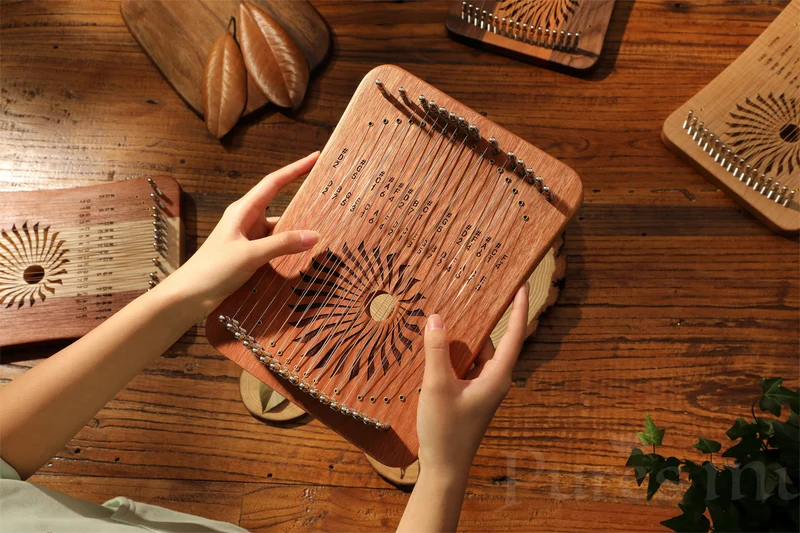 Hluru Harpika Monochord 17/31 String Finger Lyre Instrument Kalyre Rose Wood/Maple