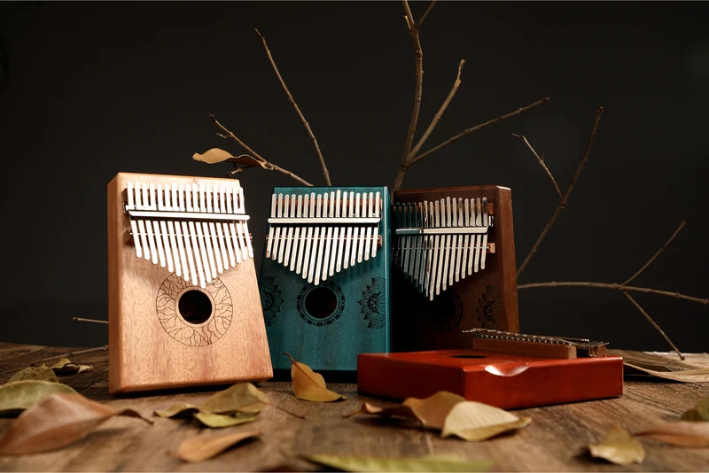 Hluru Huashu 17 Key Hollow Kalimba Lotus Mahogany Wood Thumb Piano