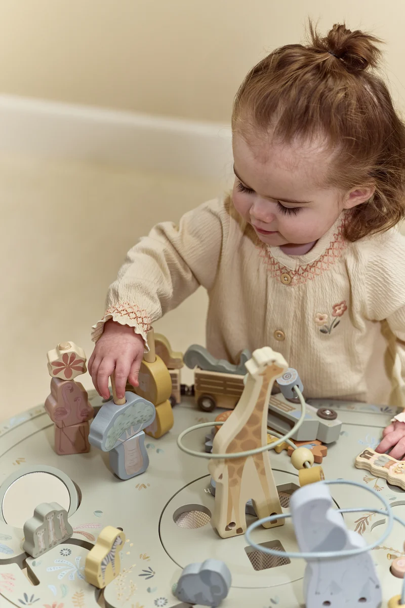 Grande table d’activités en bois Safari Friends – table d’éveil évolutive