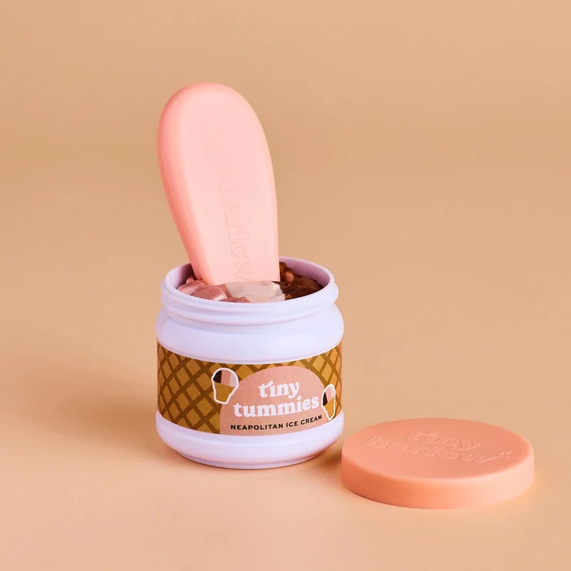 Tiny Harlow Tiny Tummies – Petit pot magique pour poupée glace à l'italienne