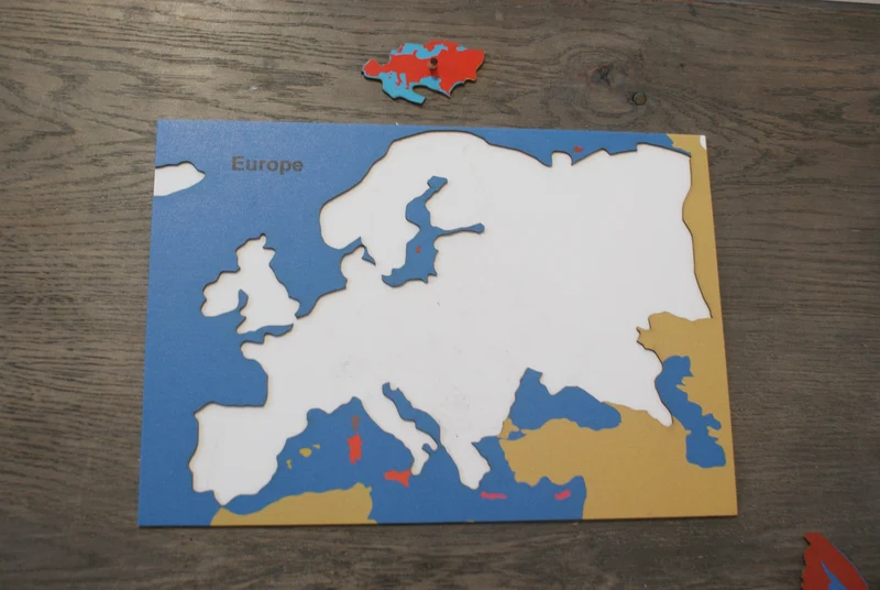 Puzzle du continent Europe Montessori