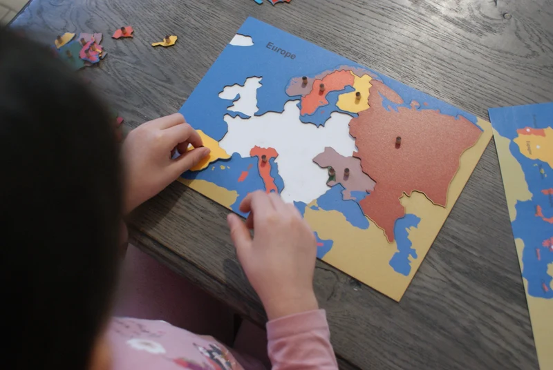 Puzzle du continent Europe Montessori
