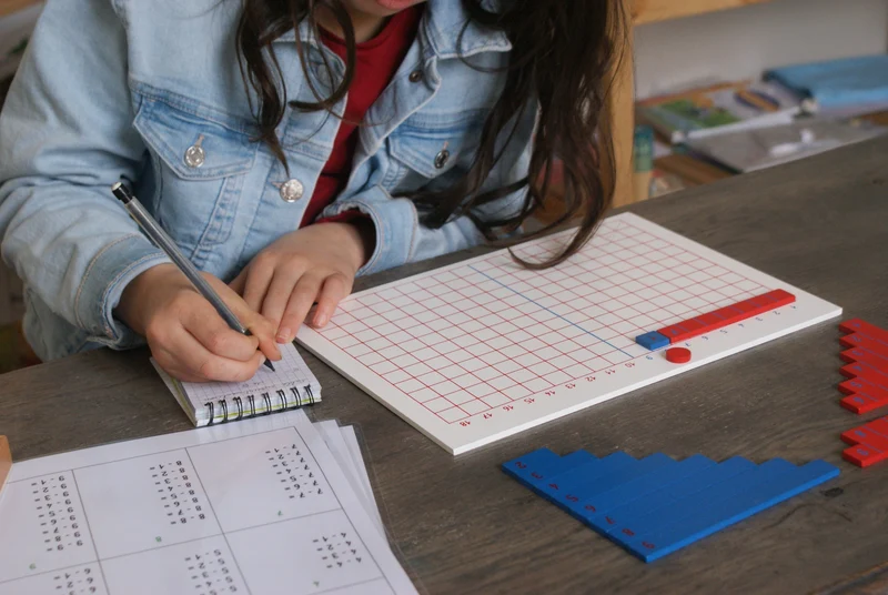 Soustraction Montessori