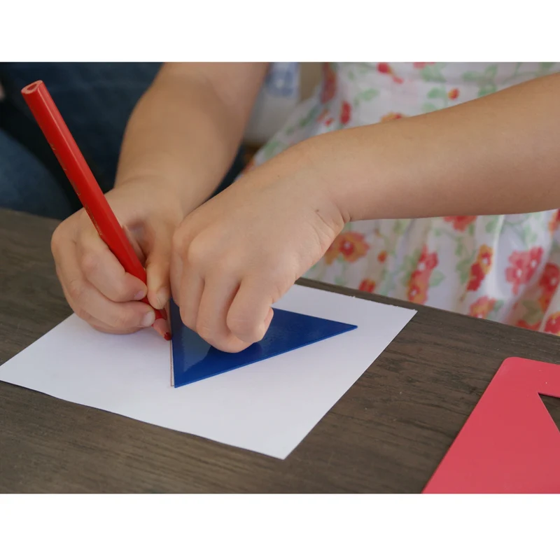 Formes à Dessin Métalliques Montessori