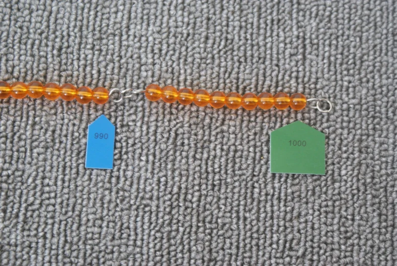 Chaîne de 1000 perles Montessori