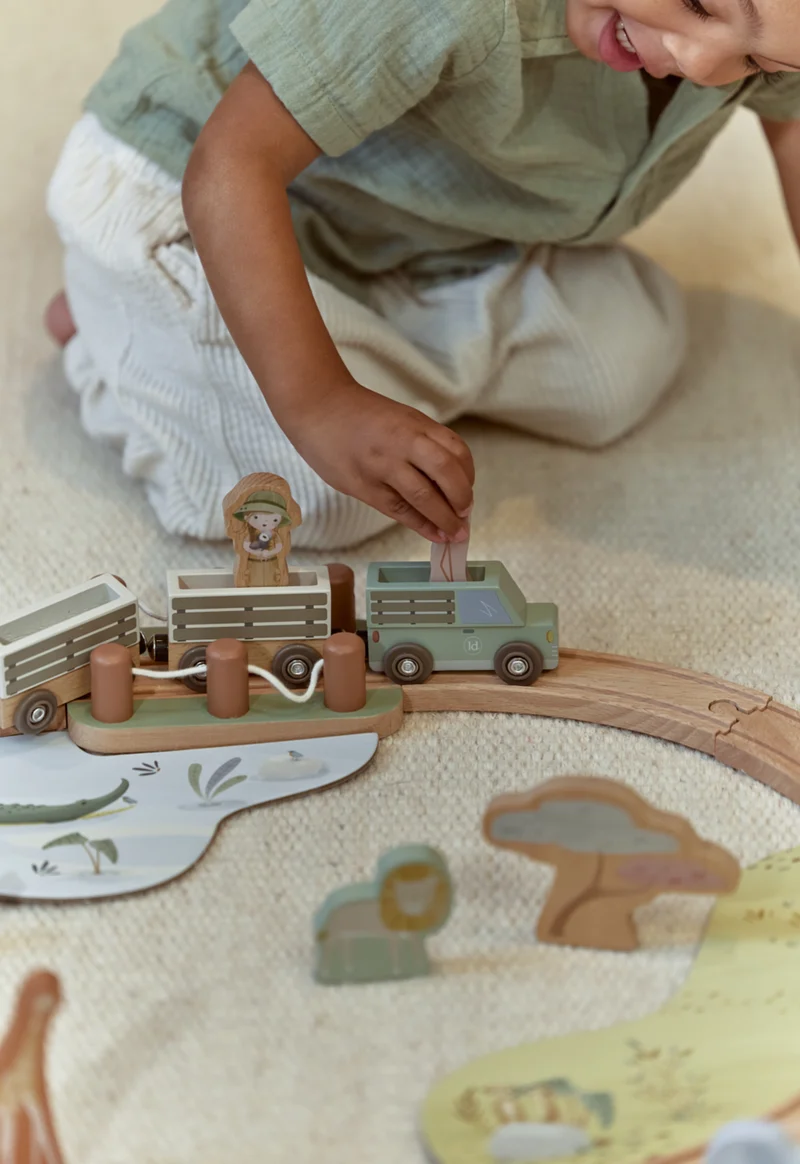 Circuit de train en bois Safari Friends – train en bois enfant