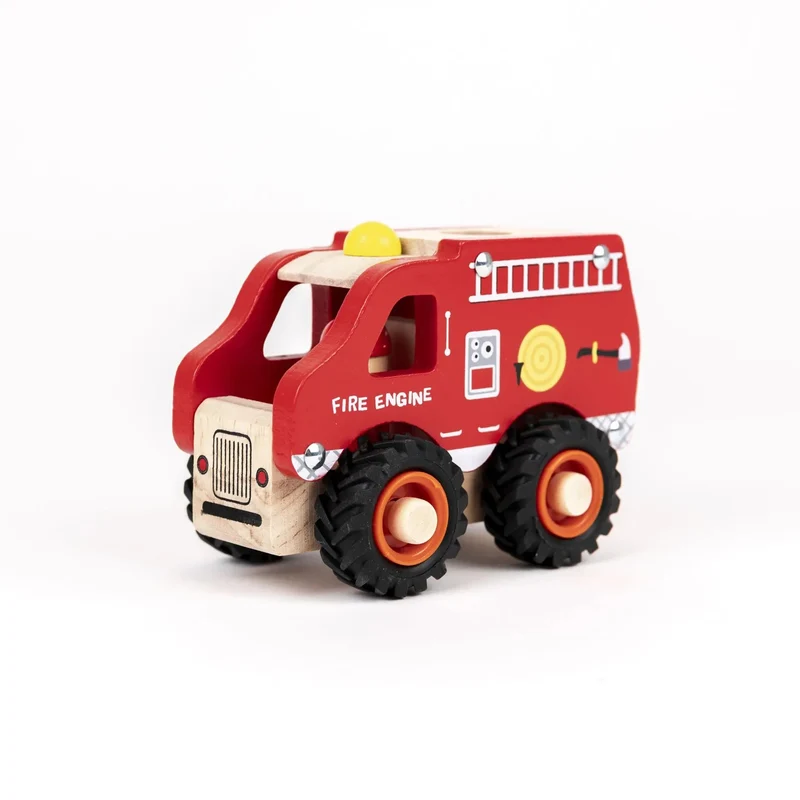 Camion de pompiers en bois