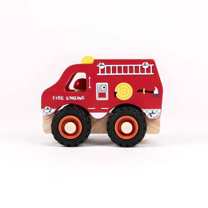 Camion de pompiers en bois