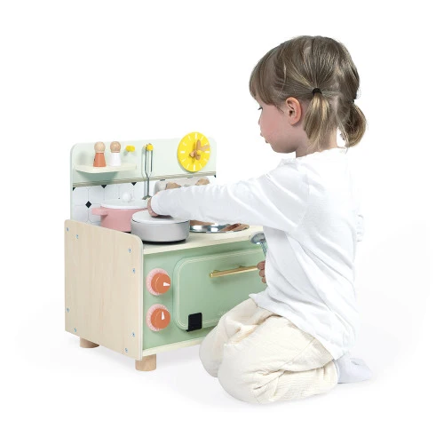 Petite cuisine en bois Mamie Soleil