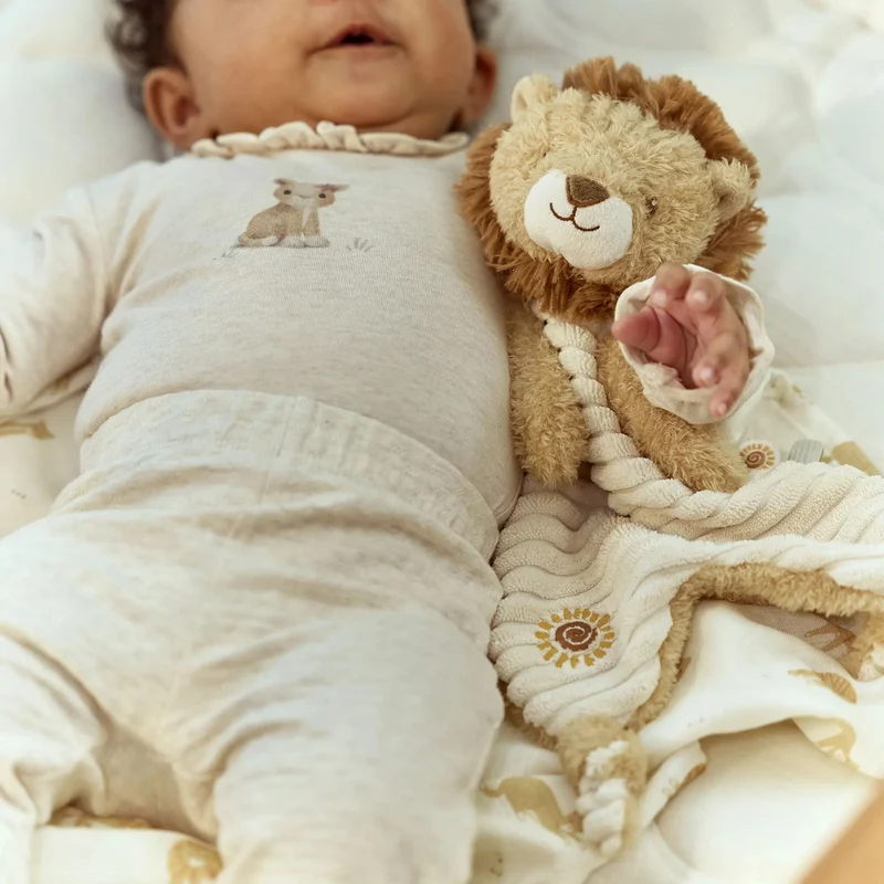 Doudou lion Safari Friends – compagnon doux pour bébé