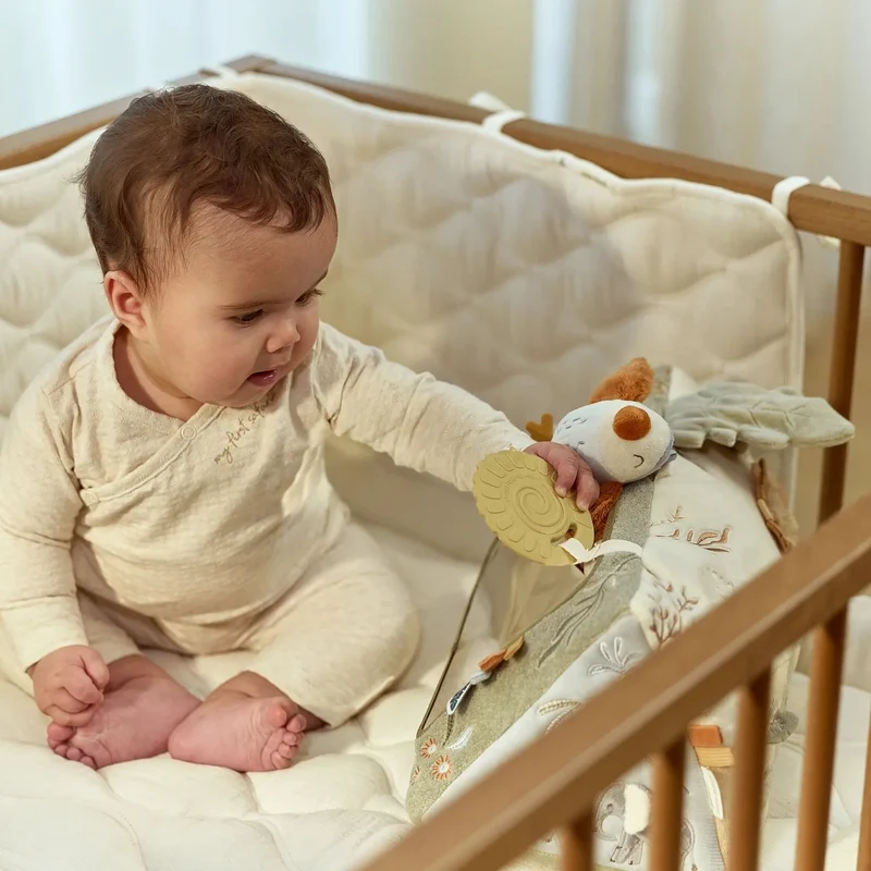 Triangle d’activités Safari Friends – jouet d’éveil sensoriel bébé
