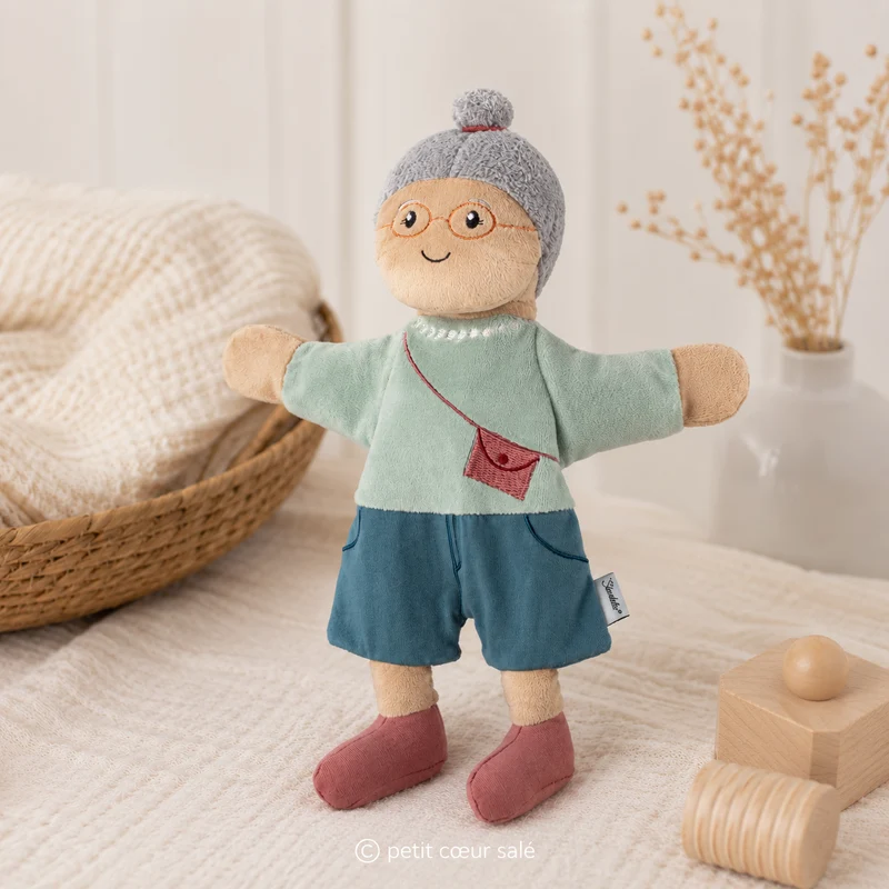 Marionnette mamie – marionnette enfant douce et amusante