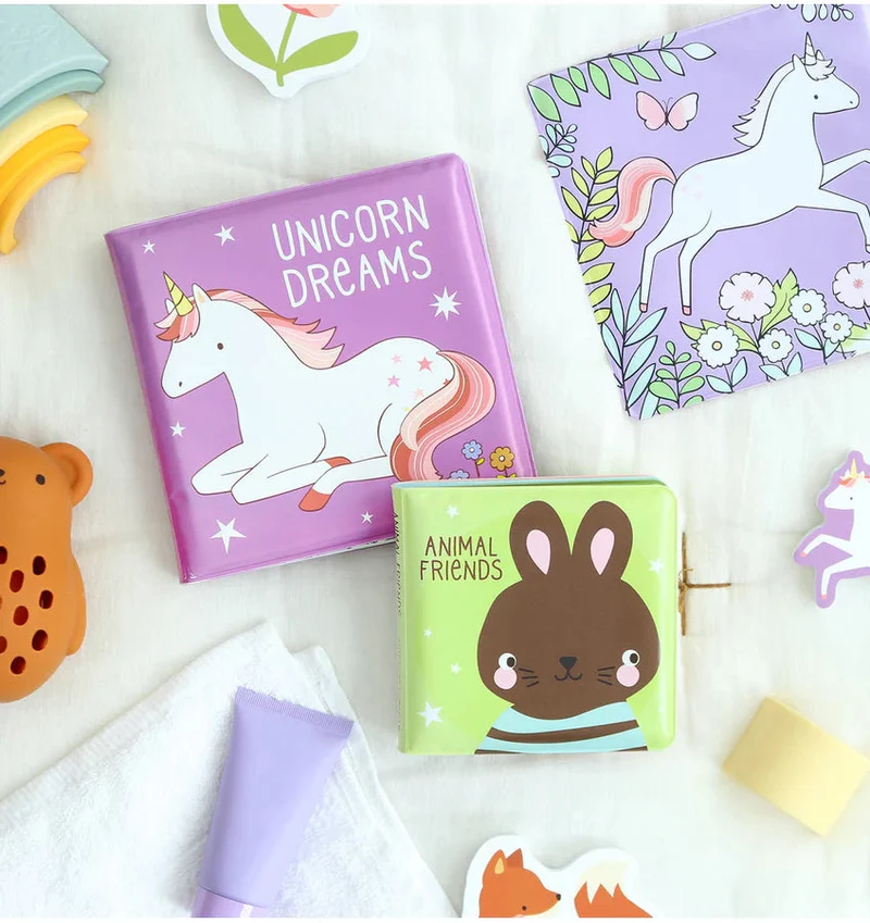 Livre de bain magique Rêve de Licorne – couleurs qui apparaissent dans l’eau