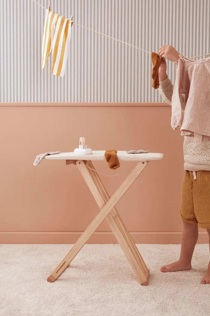 Planche et fer à repasser enfant en bois – jeu d’imitation dès 3 ans