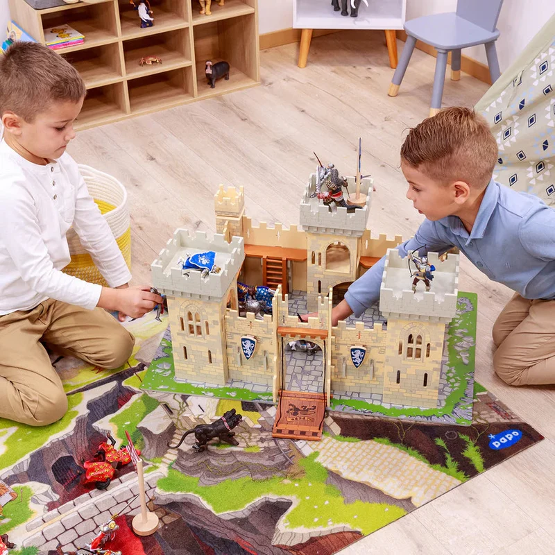Château du maître des armes – château fort enfant en bois