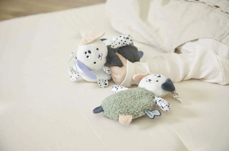 Doudous sensoriels bébé naissance – Set de 3 chiots