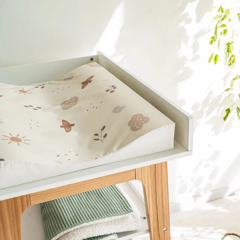 Matelas à langer bébé 50x65 cm – bords relevés sécurisés Night and Day