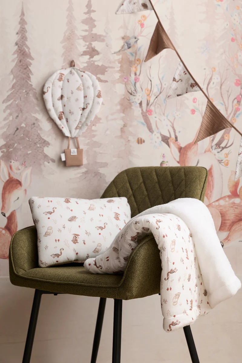 Décoration murale bébé montgolfière – Cosy Forest mocha