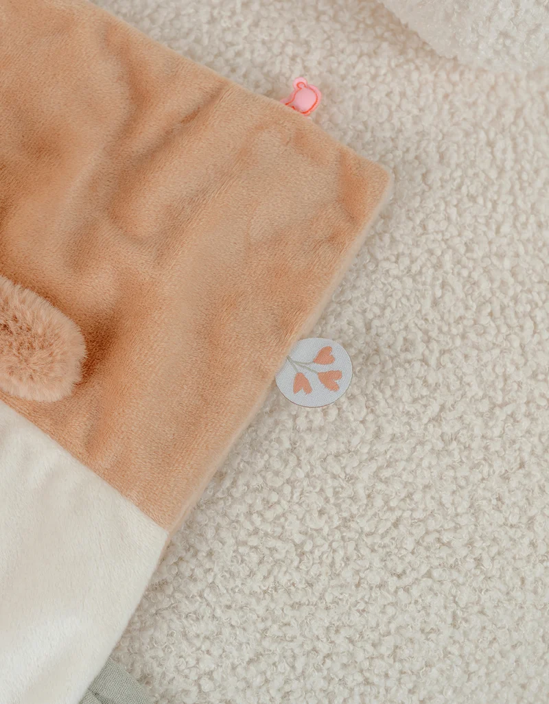 Doudou Ours - Lily Doudou Ours