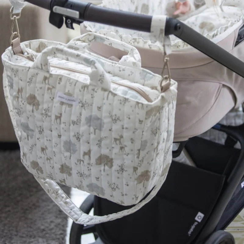 Sac à langer Nara - Sac de maternité imperméable avec matelas à langer inclus