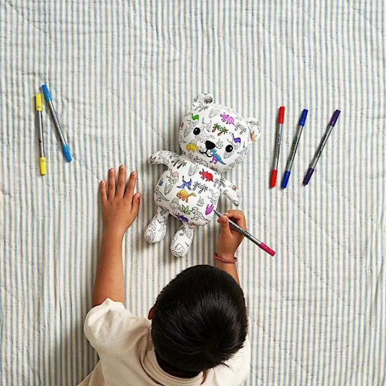 Ours en Peluche à Colorier – Dino