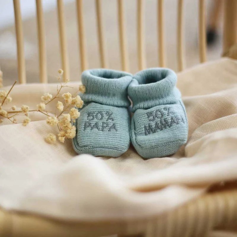 Chaussons bébé 50% papa/50% maman vert