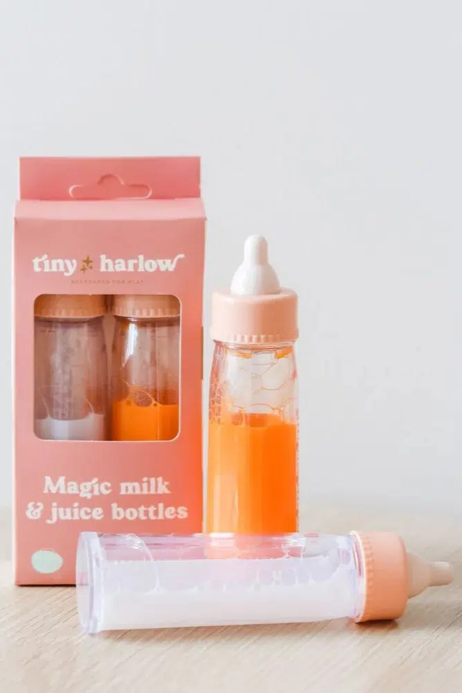 Duo de biberons magiques pour poupée – Tiny Harlow | Lait et Jus de fruit