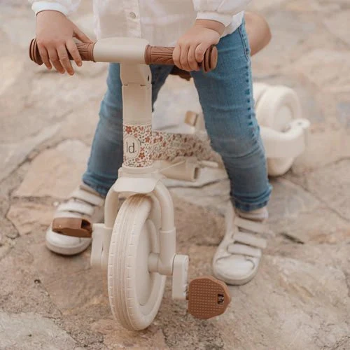 Tricycle évolutif 4 en 1 – Blanc
