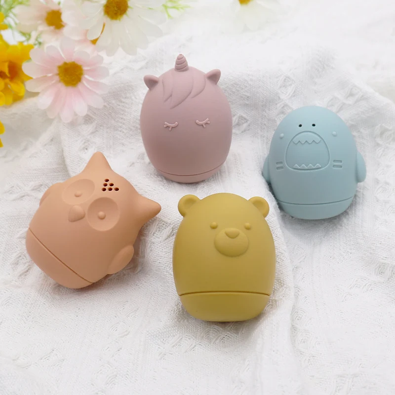 Lot de 4 jouets de bain en silicone – Licorne, Ours, Hibou et Requin