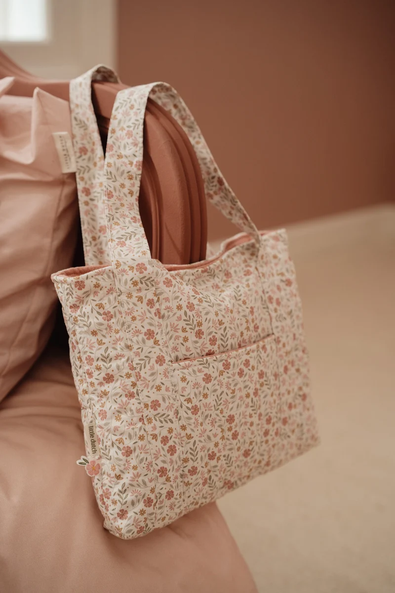 Sac à langer et accessoires pour poupée – Jeu d’imitation