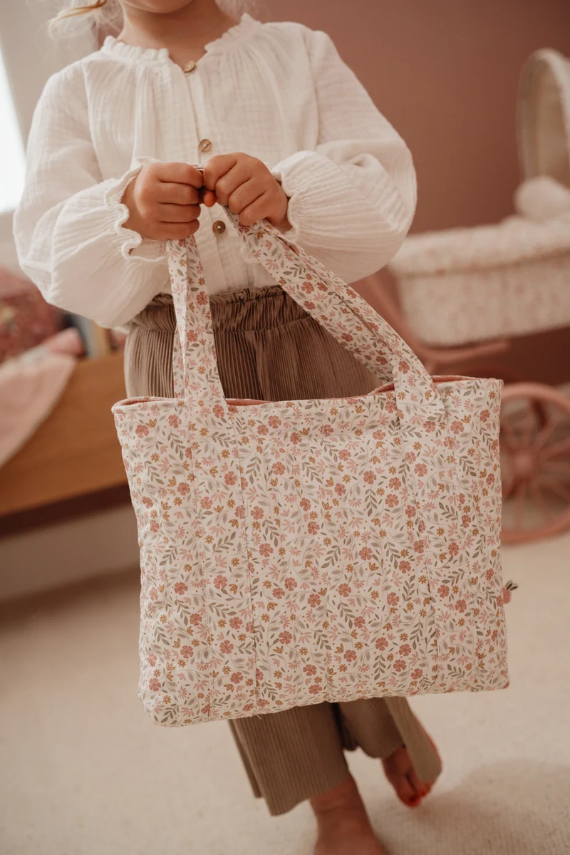 Sac à langer et accessoires pour poupée – Jeu d’imitation