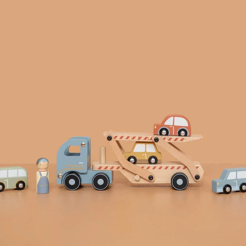 Camion en bois FSC avec 4 véhicules