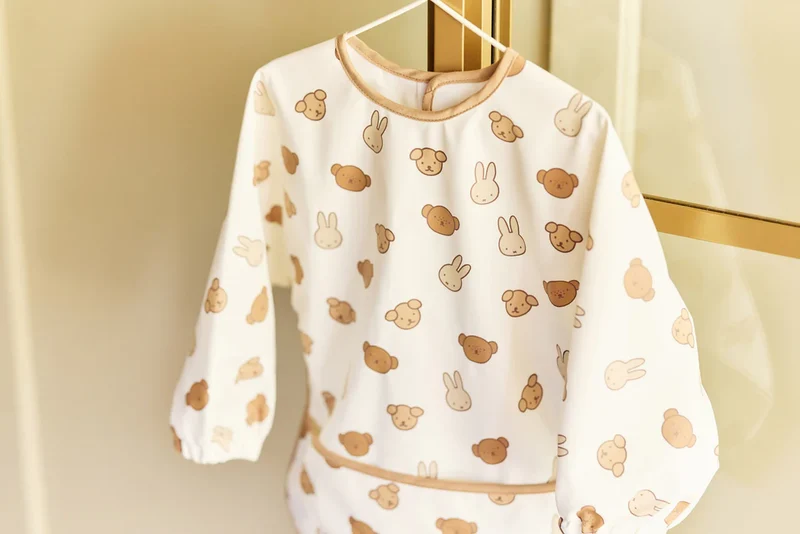 Bavoir Imperméable - Miffy and Friends