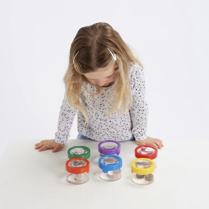 Pots sensoriels à grossissement