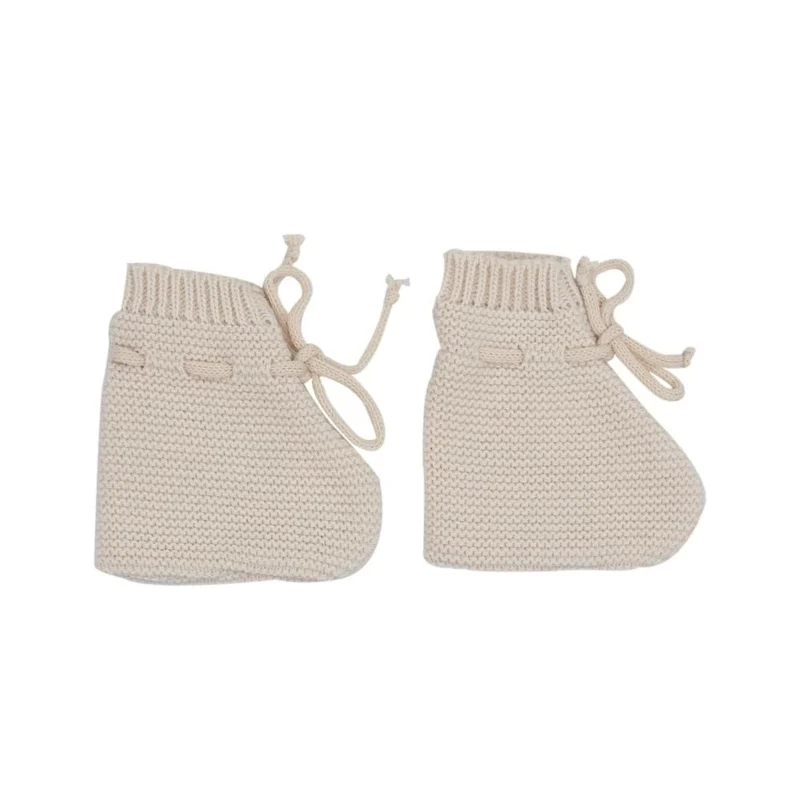 Trousseau naissance - Brassière chaussons et bonnet beige