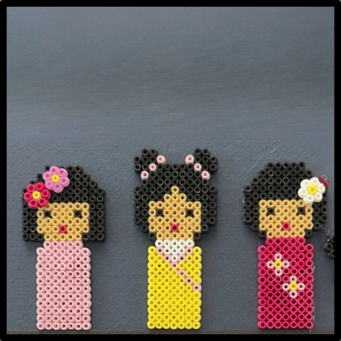 Atelier créatif - Mes créas pixel art en perles à repasser - Activité enfant Paris 9 - Spécial jour de grève