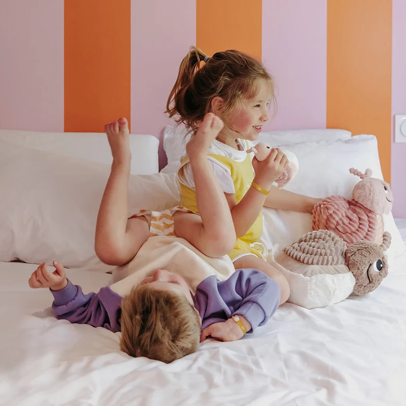 Peluche escargot Speedou maman et son bébé marron beige - Les Ptipotos