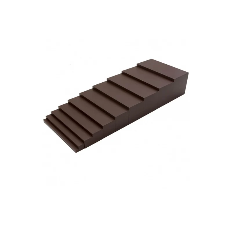 Escalier marron - GAM AMI