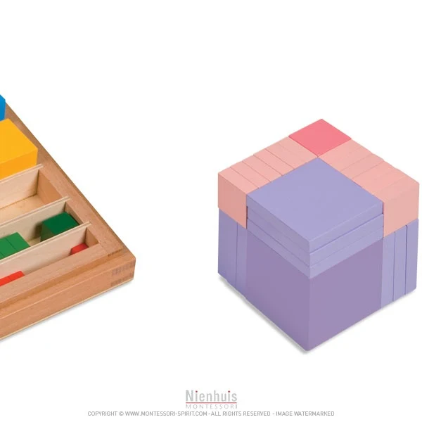 Matériel pour construction des cubes