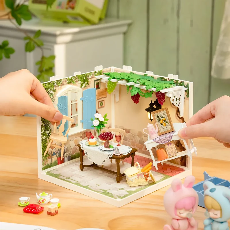 Kit Maison Miniature DIY - Midsummer Dream Yard