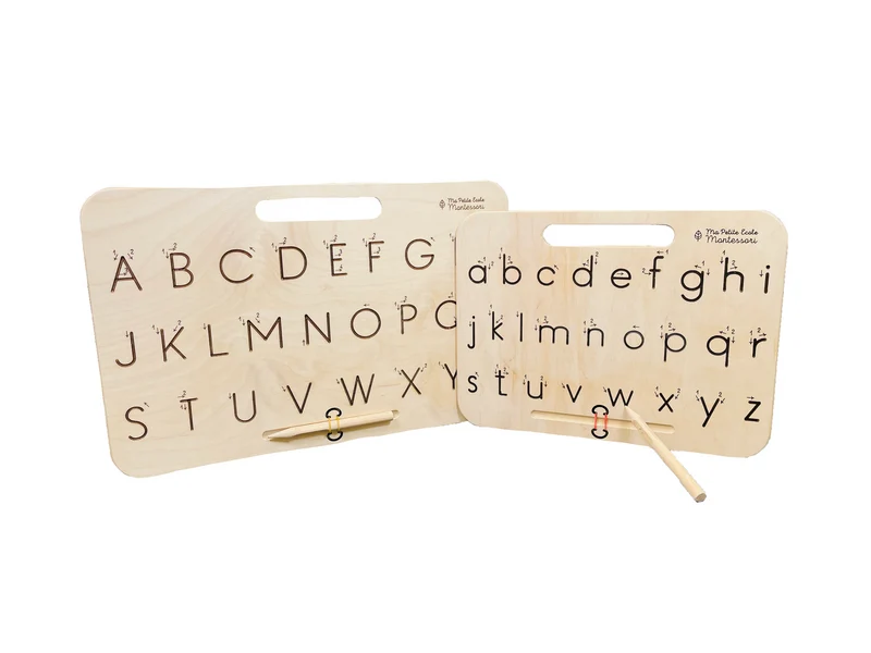 Tablette d'écriture des lettres minuscules scriptes