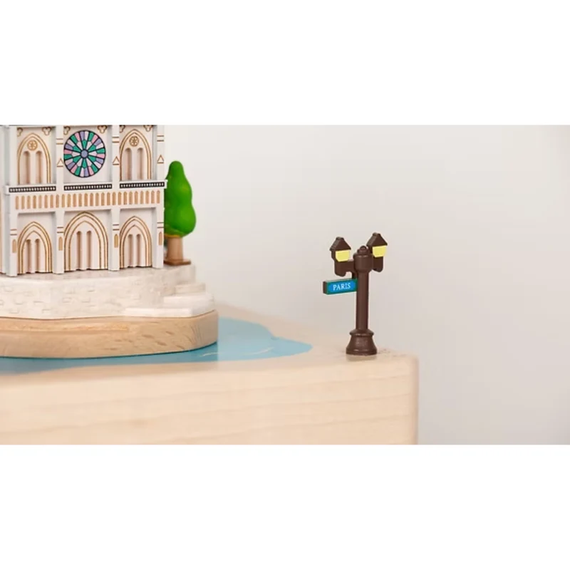 Boîte à musique - Notre Dame de Paris n°78