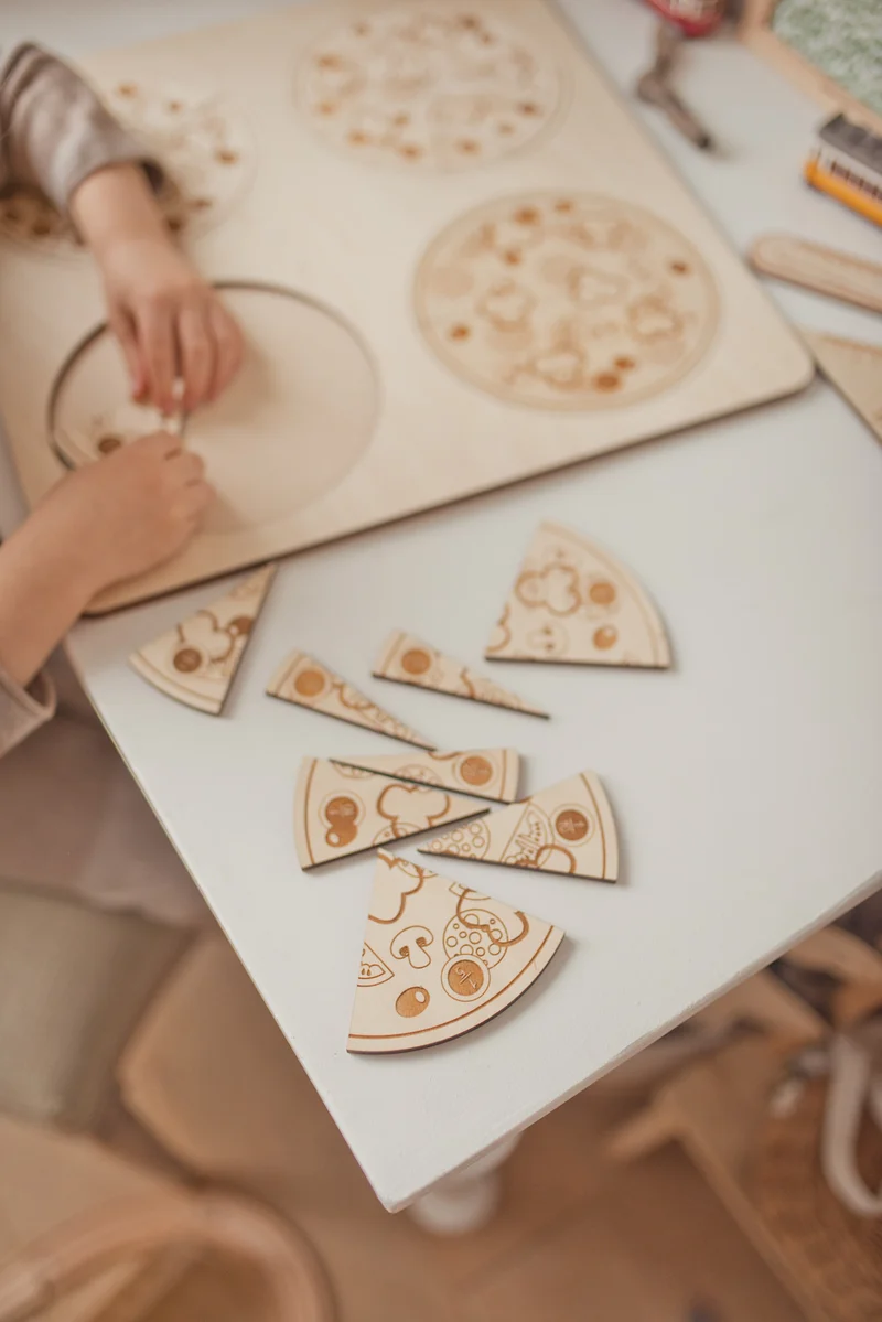 Puzzle Pizzas pour apprendre les Fractions
