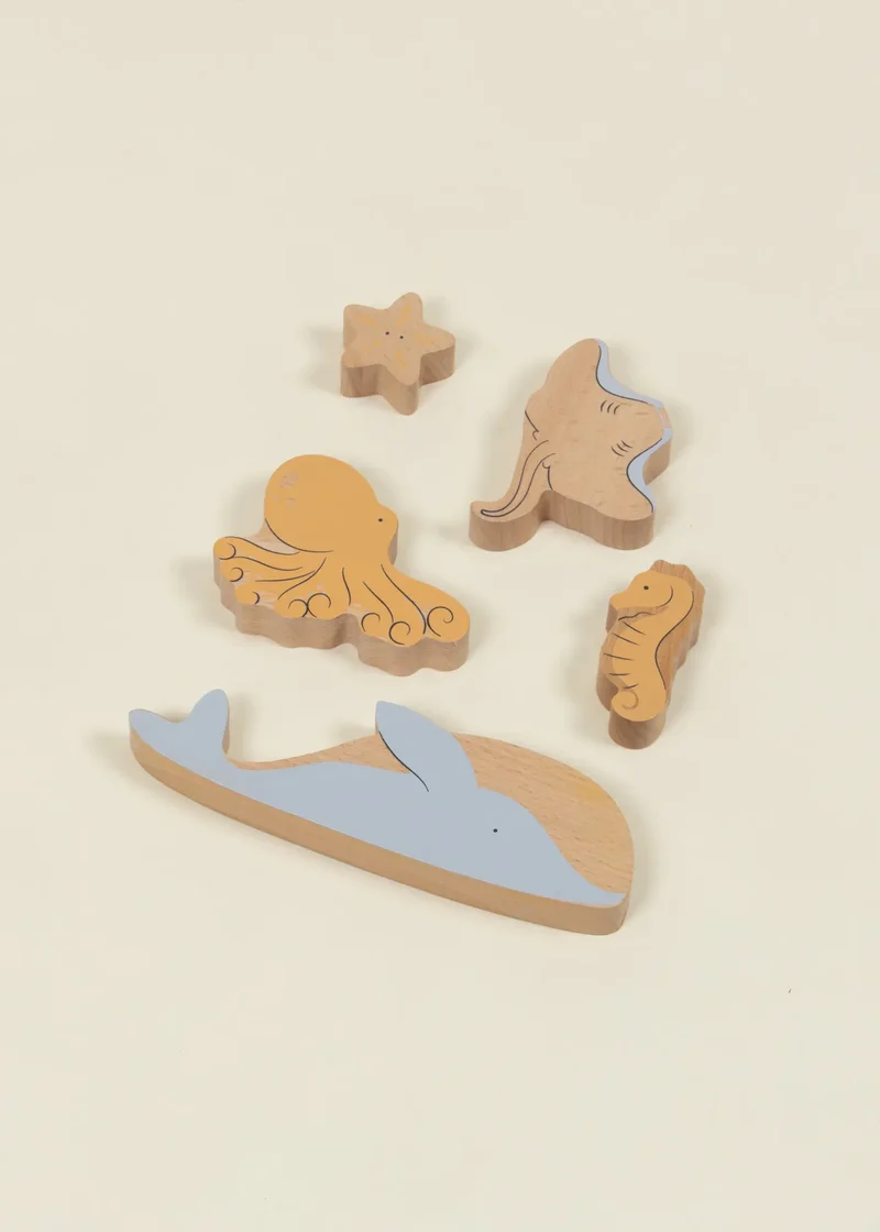Set of 5 Sea Animals on Wooden Plate