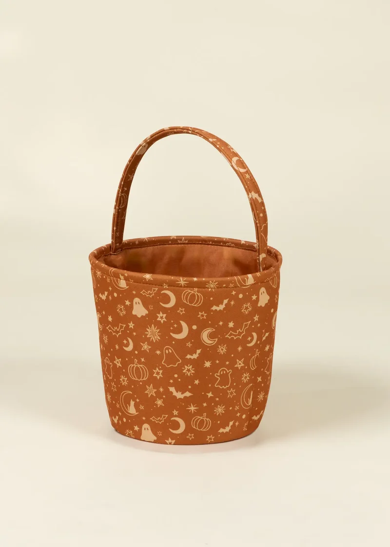 Spooky Meadow Fabric Treat Basket – Medium