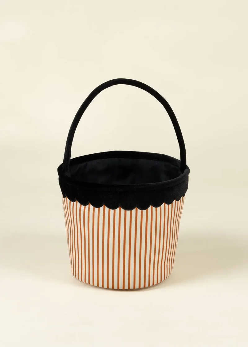 Pumpkin Stripe Scalloped Fabric Treat Basket – M