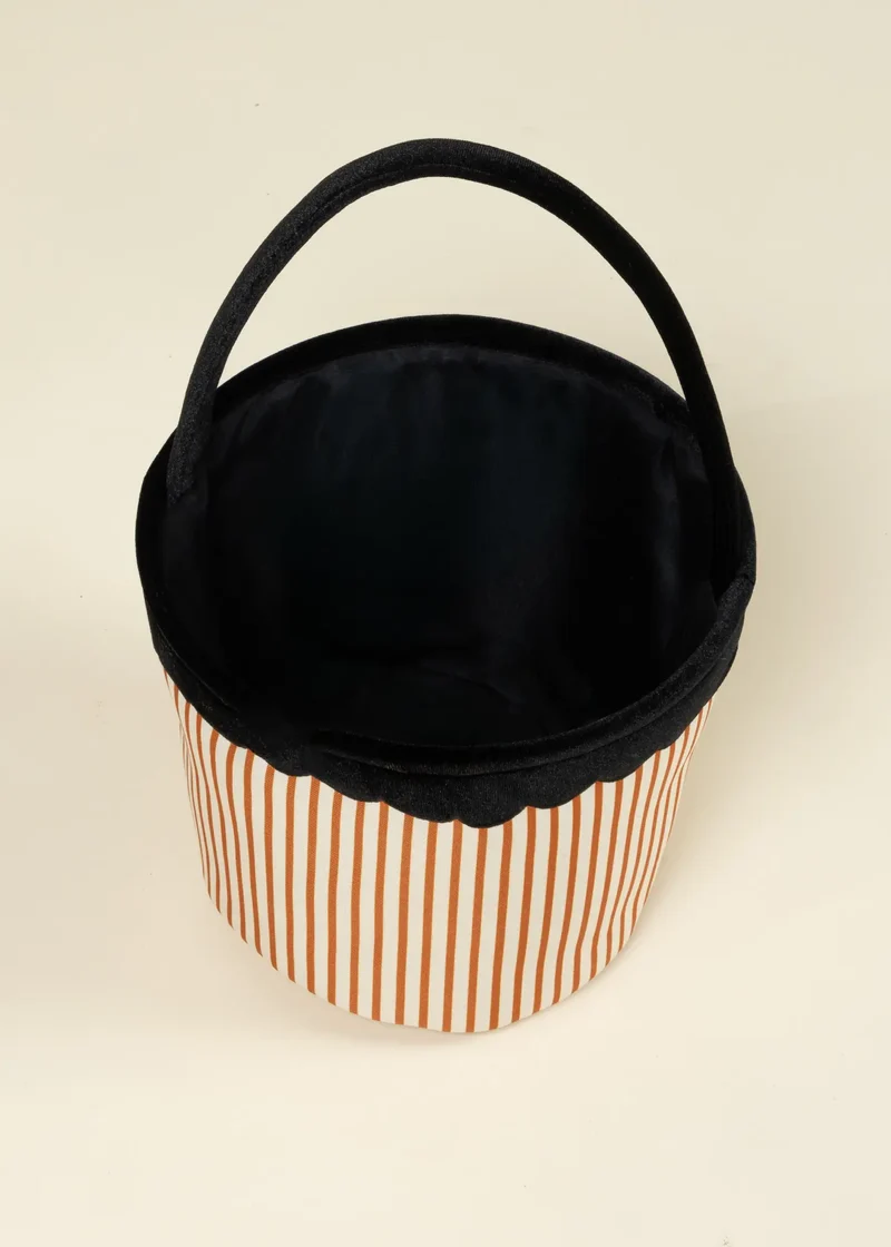 Pumpkin Stripe Scalloped Fabric Treat Basket – M