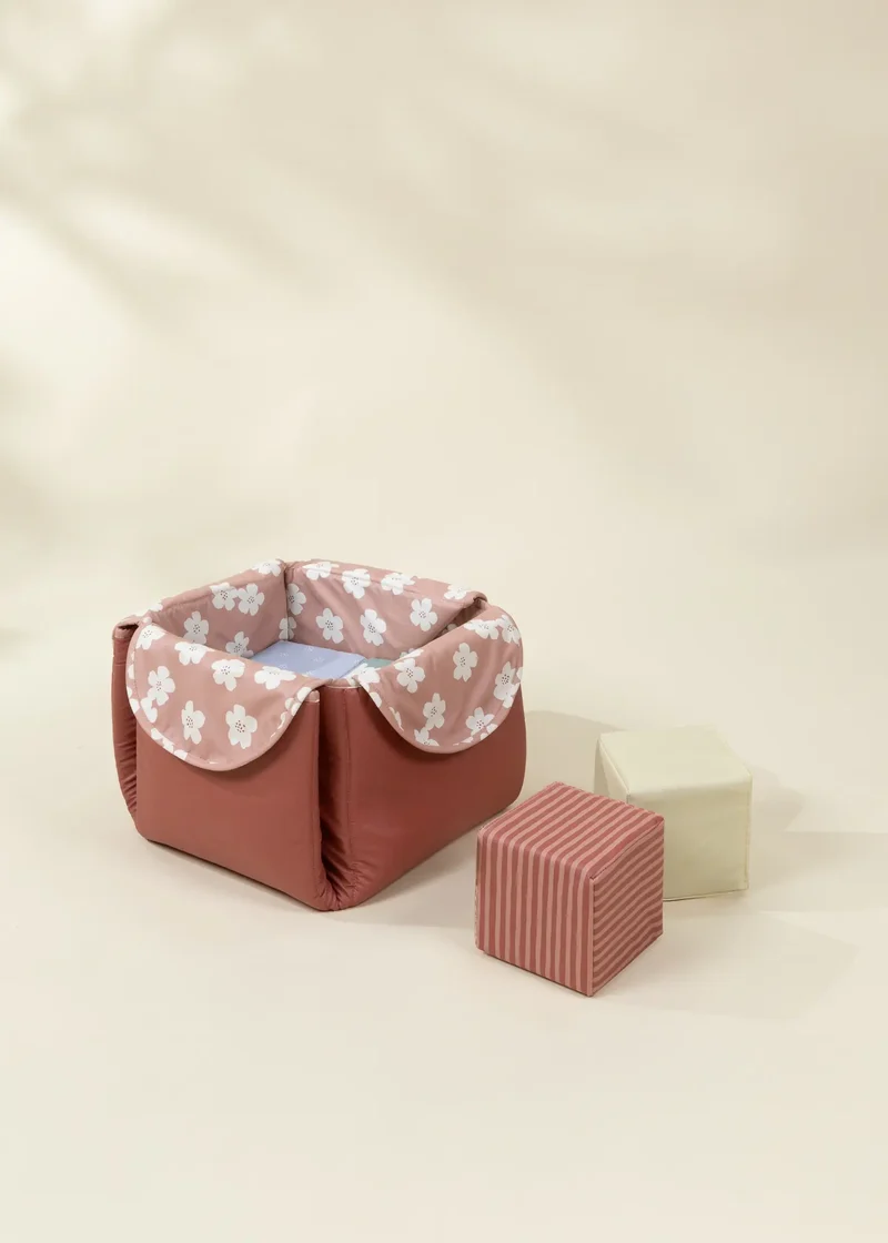 Vegan Leather Play Mat&Cubes Set-Flowered Garden