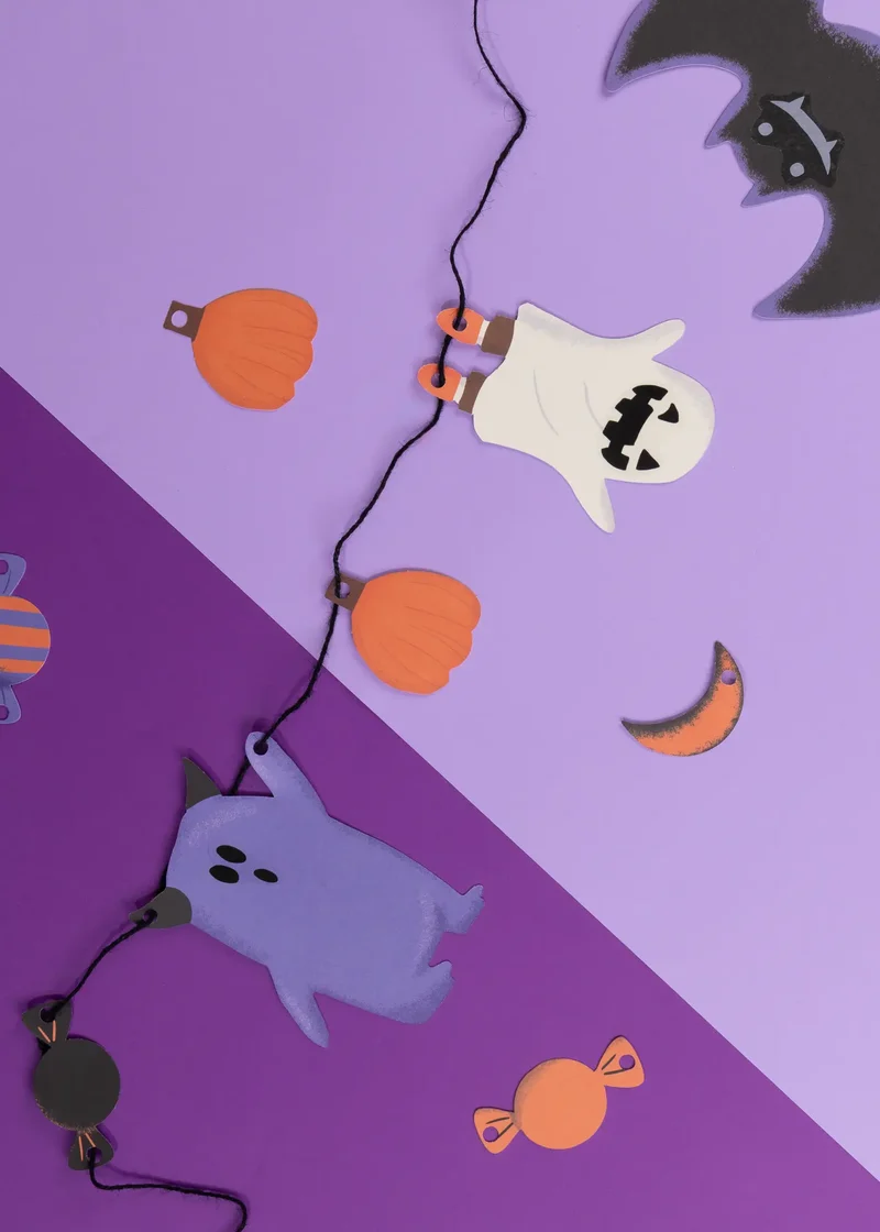 Halloween Creative Activities Box – 6 Activities