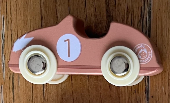 Petite voiture racing car